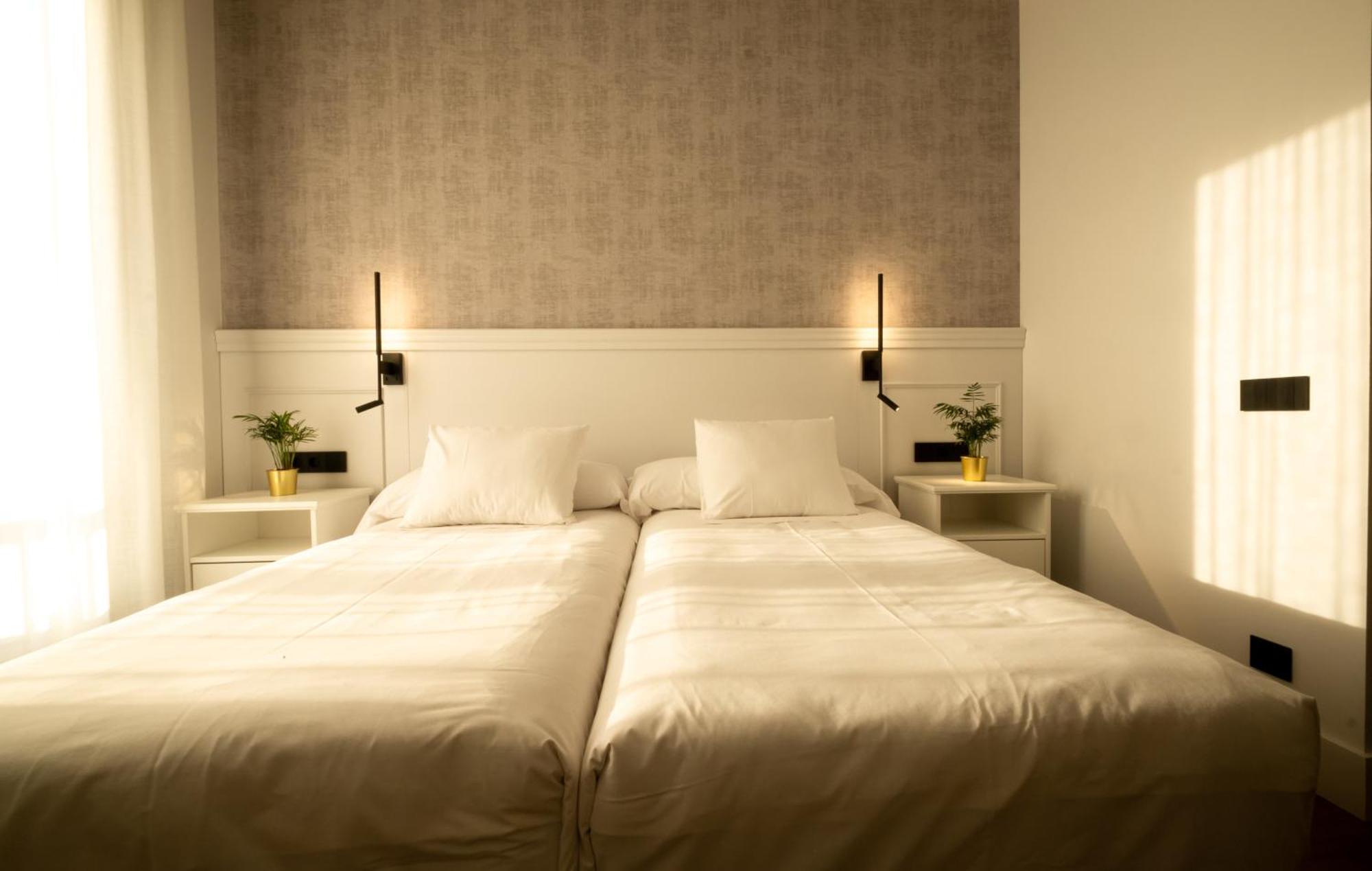 Principe De Vergara Rooms Lujo En El Centro De Logroño Exterior foto